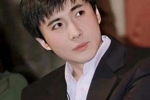 沈腾学生时期旧照曝光：从军艺校草到喜剧之王