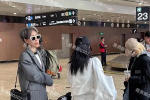 62岁叶童浪姐6惊艳全场，银发西装气场全开