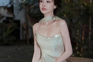 白鹿绿纱裙造型惊艳亮相，春日大片美如画
